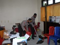 Bag Sumda Polres MTB Bersihkan Ruangan Kerja Guna Cegah Covid 19