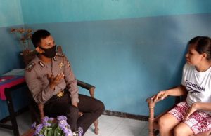 Tak Kenal Lelah,Untuk Kemanusiaan Personil Sat Binmas Polres MTB Terus Sosialisasi Maklumat Kapolri Tentang Covid 19