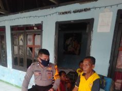 Bhabinkamtibmas Desa Atubul Dol,Terus Ingatkan Warganya Tentang Isi Maklumat Kapolri