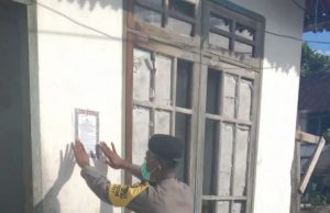 Sambangai Warga,Bhabinkamtibmas Desa Lelingluan Sampaikan Maklumat Kapolri Tentang Cegah Covid 19