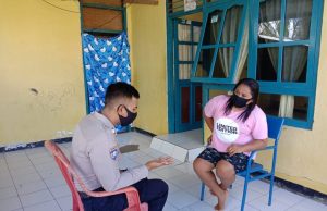 Anggota Sat Binmas Polres MTB Gencar Himbau Warga Cegah Covid 19