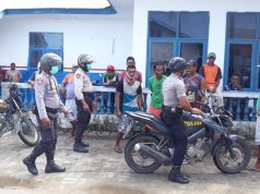 Lewat Patroli Dialogis,Polsek Larat Bubarkan Warga Berkerumun