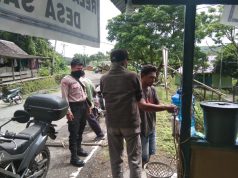 Bhabinkamtibmas Sangliat Krawain,Gencar Sosialisasi Maklumat Kapolri Tentang Cegah Covid 19