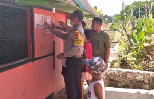 Maklumat Kapolri Tentang Covid 19, Tak Bosan – Bosan Bhabinkamtibmas Desa Sifnana Sosialisasikan