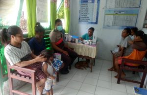 Bhabinkamtibmas Desa Werain Gelar Giat Koordinasi Bersama Pustu Werain Tetang Covid 19
