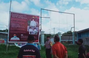 Bhabinkamtibmas Sifnana laksanakan Sosialisasi NEW NORMAL kepada warga lewat Spanduk