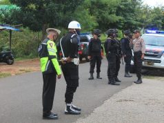 Berikan Rasa Aman Pada Sholat Idul Fitri,Sat Lantas Polres MTB Tutup Jalur Jalan Disekitar Masjid Baabut Taqwa