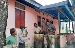 Bhabinkamtibmas Desa Arma Sambangi Para Pemuda Desa