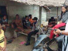 Bhabinkamtibmas Desa Batuputih Sosialisasi No Hotline Polres MTB Tentang Bansos Sekaligus Pencegahan Covid 19
