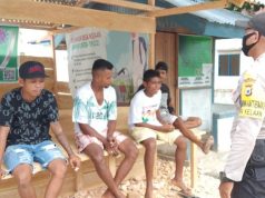 Pada Giat Binluh,Bhabinkamtibmas Desa Kelaan Sambangi Warga Dan Sosialisasi Cegah Covid 19