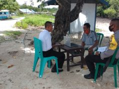 Bhabinkamtibmas Desa Kelaan Datangi Warga Dan Menghimbau Cegah Covid 19