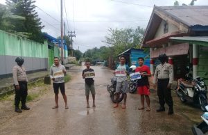 Polsek Larat Terus Ajak Warganya Cegah Covid 19