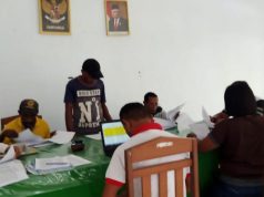 Bhabinkamtibmas Desa Lauran,Kawal Verifikasi Data Penerima Bantuan Sosial Dampak Covid 19