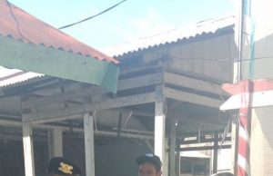 Cegah Virus Corona Terus Menjadi Sasaran Bhabinkamtibmas Desa Lelingluan Untuk Disosialisasikan Ke Warga