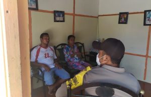 Lewat Giat Binluh, Bhabinkamtibmas Desa Lermatang Sampaikan Pencegahan Covid 19