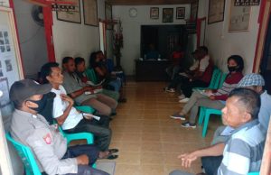 Bhabinkamtibmas Desa Lorulun Melaksanakan Pam Giat Anev Satgas Covid 19 Desa Lorulun