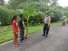 Sambangi Warga,Bhabinkamtibmas Desa Lorulun Ajak Bercocok Tanam Dan Cegah Covid 19