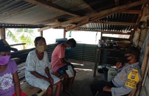 Bhabinkamtibmas Desa Matakus Gencar Sosialisasi Pencegahan Covid 19