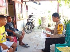 Bhabinkamtibmas Desa Wowonda Sambangi Pejabat Kades Guna Sosialisasi Cegah Covid 19