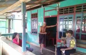 Bhabinkamtibmas Themin kunjungi warga dan bahas New Normal
