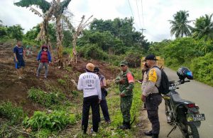 Bhabinkamtibmas Bomaki dan Babinsa Amankan Giat pendataan Kebun Warga