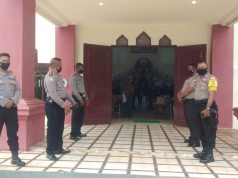 Bhabinkmatibmas Adaut hadiri sekaligus amankan jalannya Ibadah Pengeuhan Sidi pada Gereja GPM Imanuel Adaut