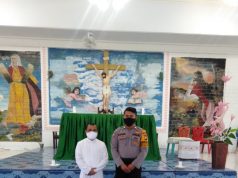 Bhabinkamtibmas Atudul Dol hadir dan Amankan Ibadah Misa