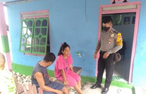 Giat Sambang Bhabinkamtibmas Atubu Dol sampaikan pesan Kamtibmas