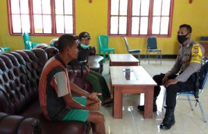 Panggil warga, Bhabinkamtibmas Batu Putih dengar keluhan dan berikan solusi