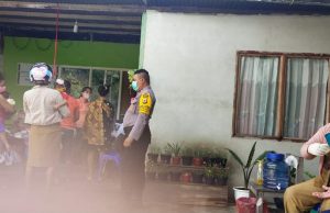 Bhabinkamtibmas Kelurahan Saumlaki kunjungi dan amankan giat Posyandu