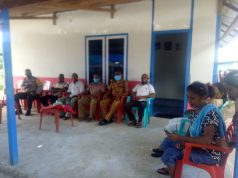 Bhabinkamtibmas Latdalam bersama Babinsa amankan giat Penjaringan Kades