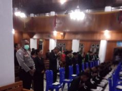 Ibadah Peneguhan Sidi di Gereja BETEL Desa Latdalam mendapatkan Pengamaman Bhabinkamtibmas