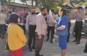 Bhabinkamtibmas Olilit Barat hadir dan amankan giat Ibadah Minggu biasa XII