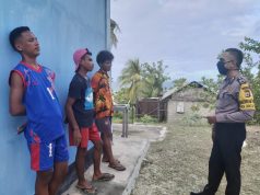 Bhabinkamtibmas Sangliat Dol sambangi warga sampaikan New Normal