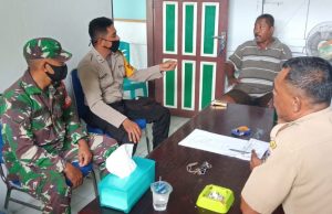 Bersama Tiga Pilar di Desa, Bhabinkamtibmas Wowonda Giat Problem Solving perselisihan Balon Kades Soa Maresyembun