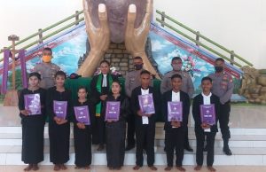 Kapolsek Selaru bersama personil hadiri dan amankan Giat Ibadah Peneguhan Sidi di Gereja Imanuel Adaut