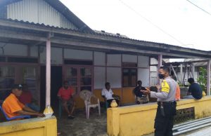 Menjelang Penetapan Figur Calon Kades, Bhabinkamtibmas Rutin Sampaikan Pesan Kamtibmas