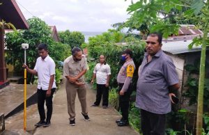 Bhabinkamtibmas Kelurahan Saumlaki Kawal Dan Pam Giat Pengukuran Batas Tanah