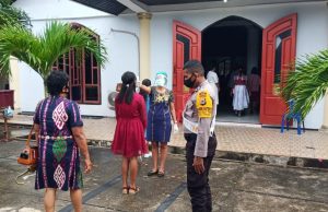 Ibadah Minggu Jam Kedua Pada Gereja Ratu Rosario Suci Olilit Timur Diperketat Protokol Kesehatan Cegah Covid 19