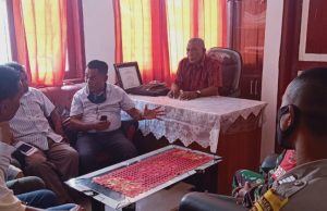 Bhabinkamtibmas, Babinsa Lauran dan Petugas Kantor Pertanahan KKT Bersama Laksanakan Giat PTSL
