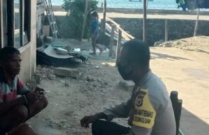 Bhabinkamtibmas Lelingluan, Sambangi warga dan Ajak Gencar Bercocok tanam