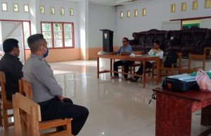 Bhabinkamtibmas Lermatang hadiri Rapat Teknis Pencalonan Kepala Desa