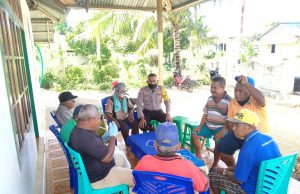 Giat DBK Bhabinkamtibmas Olilit Timur bersama para Tokoh di Desa