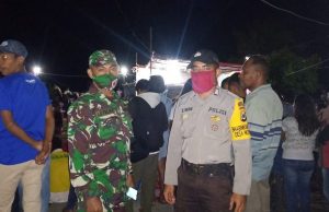 Giat Amal Di Desa Wowonda diamankan Bhabinkamtibmas Wowonda dan Babinsa
