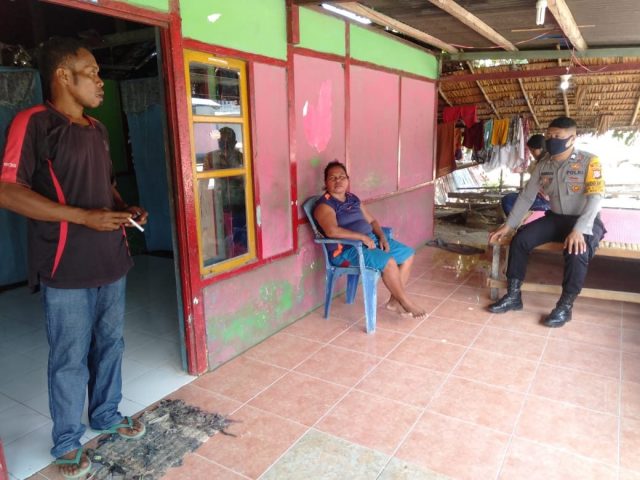 Bhabinkamtibmas Atubul Dol__sambang