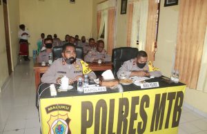Kapolres MTB bersama PJU Polres Ikuti Giat Vidcon Taklimat Akhir Wasrik Itwasum Polri