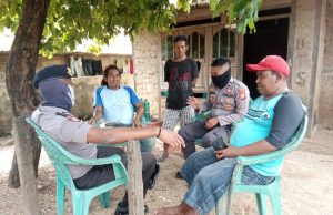 Patroli sambang Anggota Polsek Selaru, berikan Rasa aman kepada Masyarakat