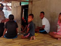 Bhabinkamtibmas Adodo Molu Sambangi Warga Desa Binaan dan Sampaikan Binluh AKB
