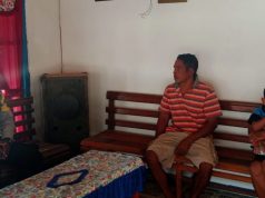 Sambangi Keluarga Bapak J. Laulu, Bhabinkamtibmas Adodo Molu Sampaikan Binluh AKB