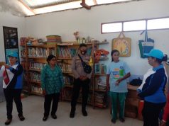 Bhabinkamtibmas Werain Amankan Giat Monitoring dan Pembenahan Persiapan Lomba Desa terkait 10 Program PKK